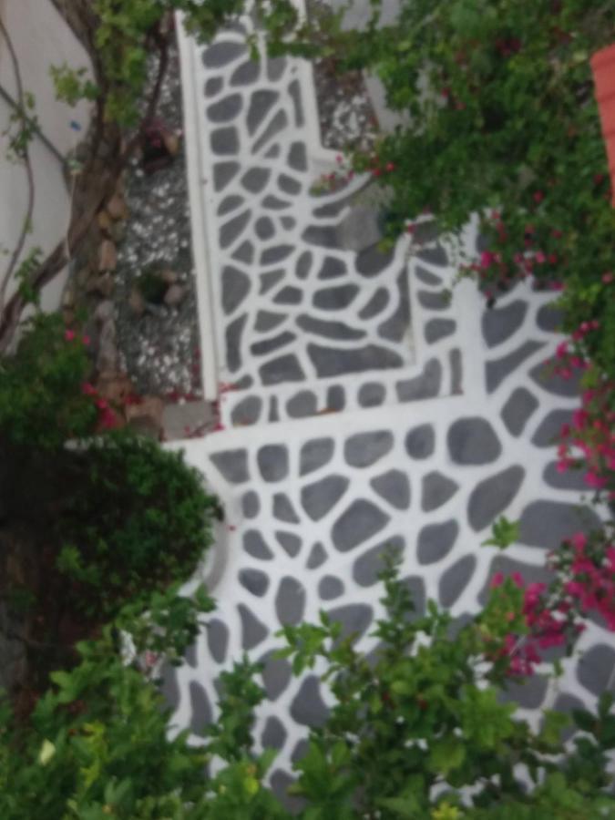 Studio In Garden Poros Town Eksteriør bilde